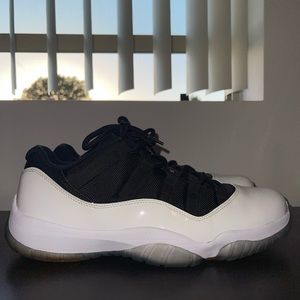 Jordan 11 lows Tuxedos
